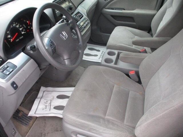 2010 Honda Odyssey in Oak Grove, MO 64075 - 18112523 9