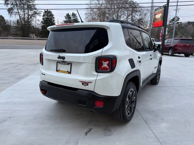 2016 Jeep Renegade in Knoxville, TN 37920 - 18112524 4