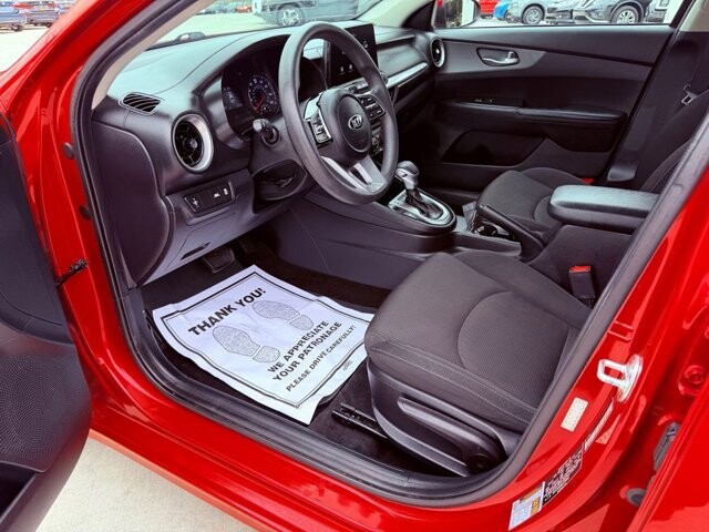 2021 Kia Forte in Knoxville, TN 37920 - 18112525 12