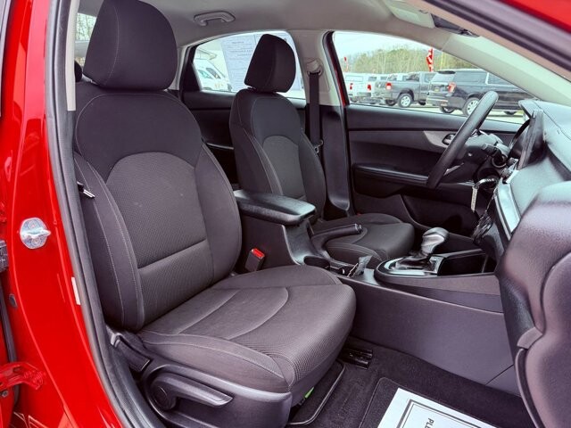 2021 Kia Forte in Knoxville, TN 37920 - 18112525 16