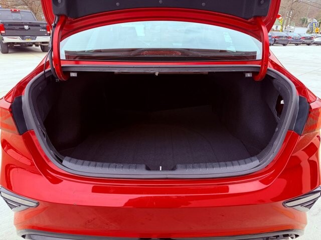 2021 Kia Forte in Knoxville, TN 37920 - 18112525 9