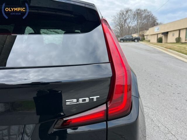 2019 Cadillac XT4 in Decatur, GA 30032 - 18112537 17