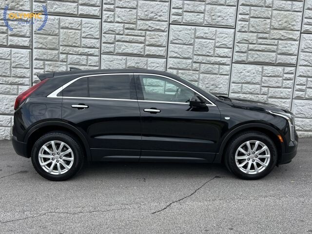 2019 Cadillac XT4 in Decatur, GA 30032 - 18112537 8