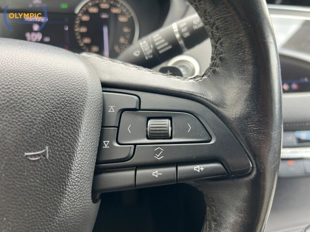 2019 Cadillac XT4 in Decatur, GA 30032 - 18112537 25