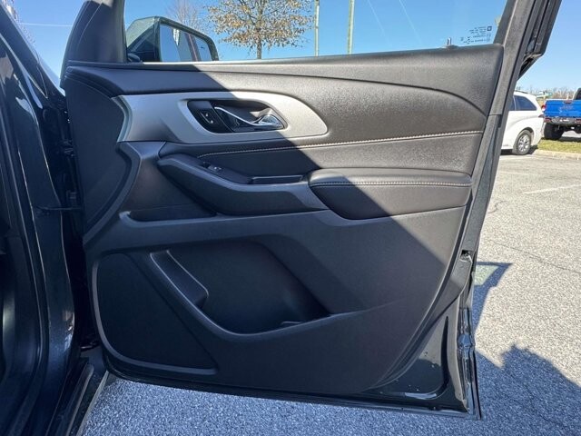2020 Chevrolet Traverse in Winchester, VA 22602 - 18112540 8