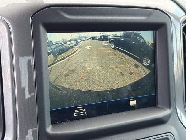 2019 Chevrolet Silverado 1500 in Winchester, VA 22602 - 18112541 17