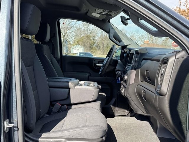 2019 Chevrolet Silverado 1500 in Winchester, VA 22602 - 18112541 9