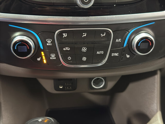 2020 Chevrolet Traverse in Burlington, WI 53105 - 18112545 32