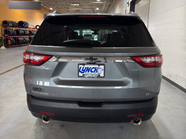 2020 Chevrolet Traverse in Burlington, WI 53105 - 18112545 4