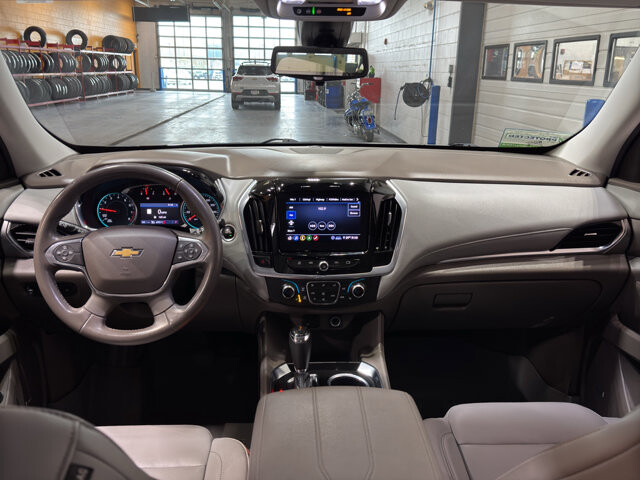 2020 Chevrolet Traverse in Burlington, WI 53105 - 18112545 14