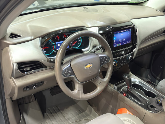 2020 Chevrolet Traverse in Burlington, WI 53105 - 18112545 18