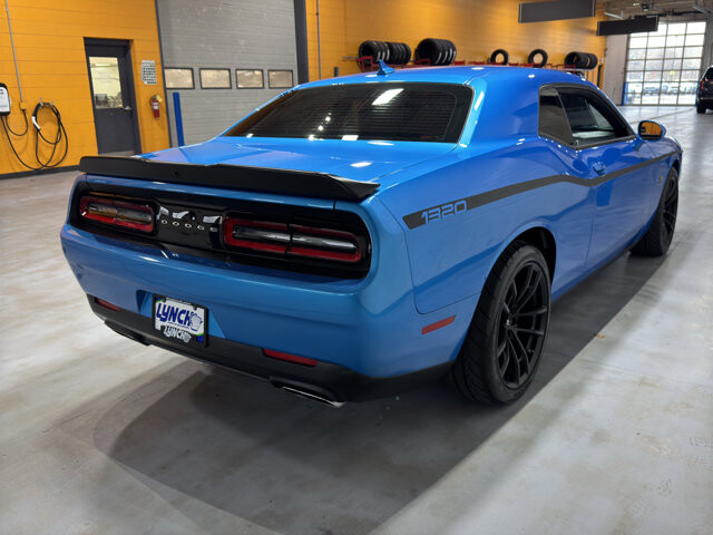 2023 Dodge Challenger in Burlington, WI 53105 - 18112547 5