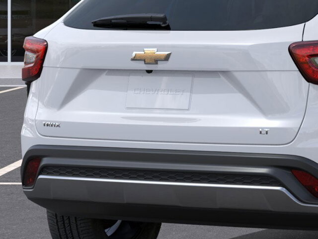 2026 Chevrolet Trax in Burlington, WI 53105 - 18112550 16