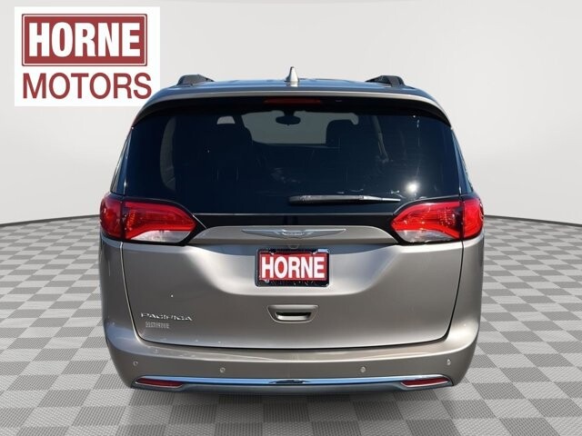 2017 Chrysler Pacifica in Mesa, AZ 85212 - 18112552 6