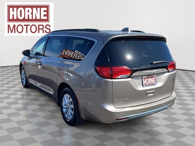 2017 Chrysler Pacifica in Mesa, AZ 85212 - 18112552 7