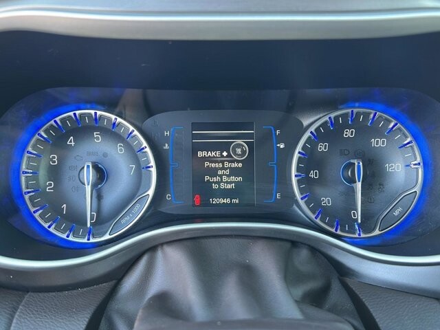 2017 Chrysler Pacifica in Mesa, AZ 85212 - 18112552 12