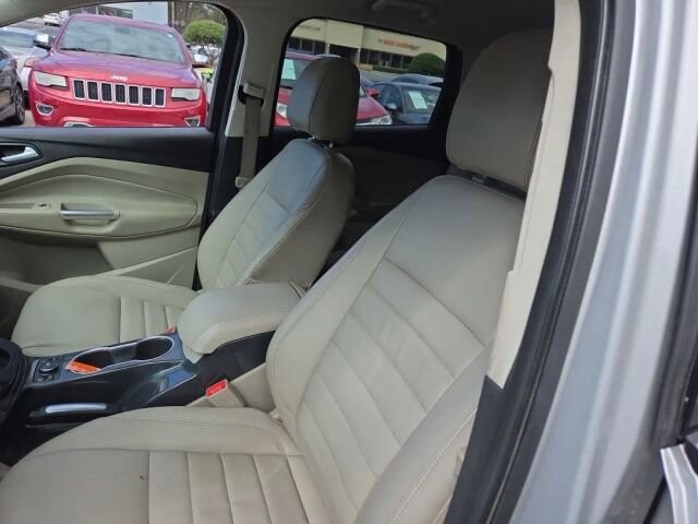 2015 Ford Escape in Greenville, SC 29607 - 18112553 32