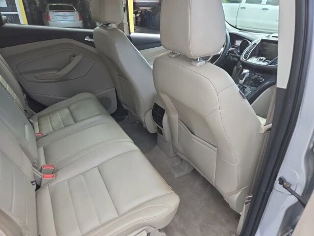 2015 Ford Escape in Greenville, SC 29607 - 18112553 24