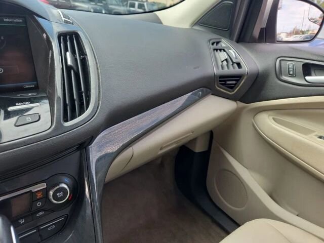 2015 Ford Escape in Greenville, SC 29607 - 18112553 42