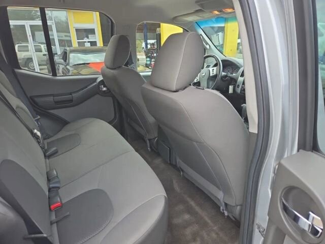 2014 Nissan Xterra in Greenville, SC 29607 - 18112556 20