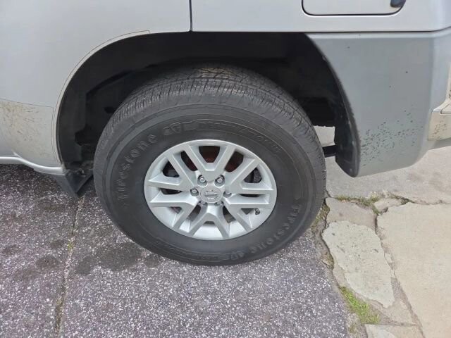 2014 Nissan Xterra in Greenville, SC 29607 - 18112556 9