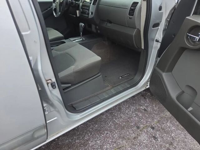 2014 Nissan Xterra in Greenville, SC 29607 - 18112556 15