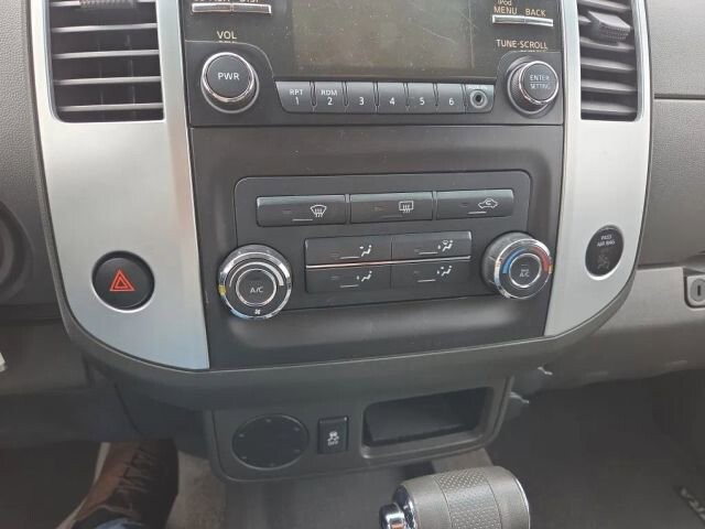 2014 Nissan Xterra in Greenville, SC 29607 - 18112556 36