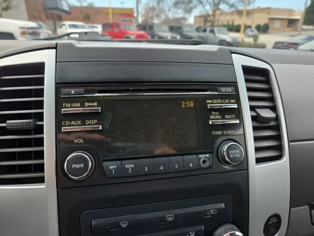 2014 Nissan Xterra in Greenville, SC 29607 - 18112556 35