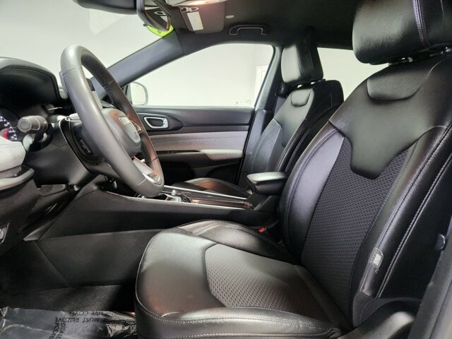 2024 Jeep Compass in Cinnaminson, NJ 08077 - 18112557 11