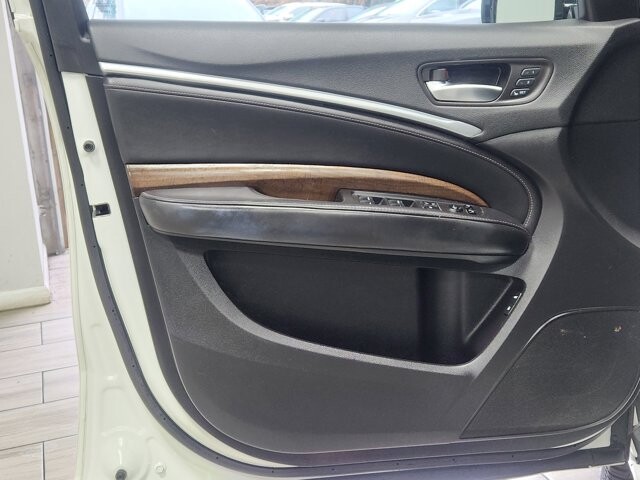 2019 Acura MDX in Cinnaminson, NJ 08077 - 18112559 10