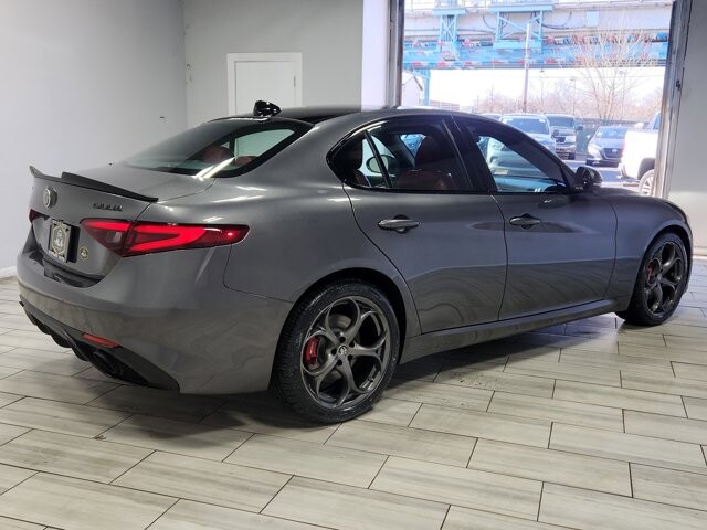 2020 Alfa Romeo Giulia in Cinnaminson, NJ 08077 - 18112561 5