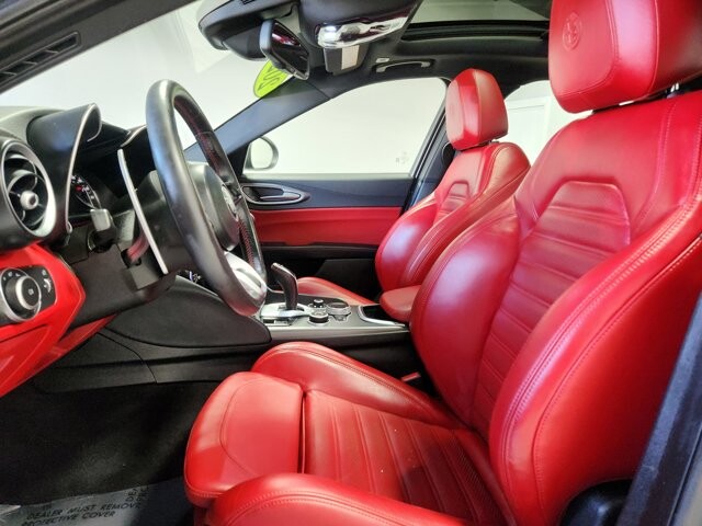2020 Alfa Romeo Giulia in Cinnaminson, NJ 08077 - 18112561 11