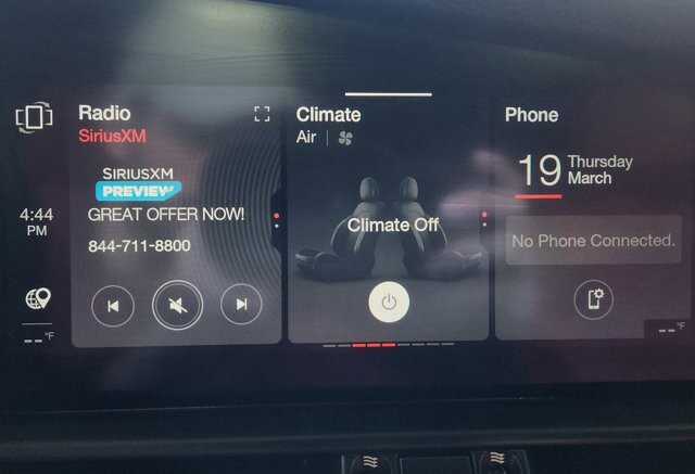 2020 Alfa Romeo Giulia in Cinnaminson, NJ 08077 - 18112561 23