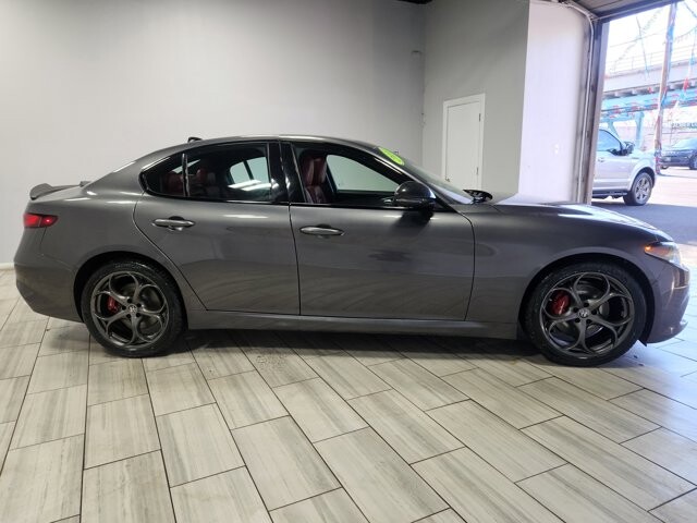 2020 Alfa Romeo Giulia in Cinnaminson, NJ 08077 - 18112561 6
