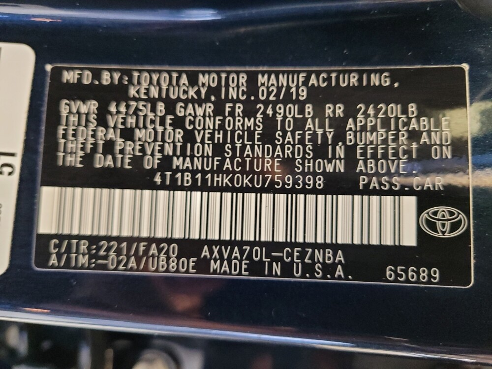 2019 Toyota Camry in Montclair, CA 91763 - 18112566 33