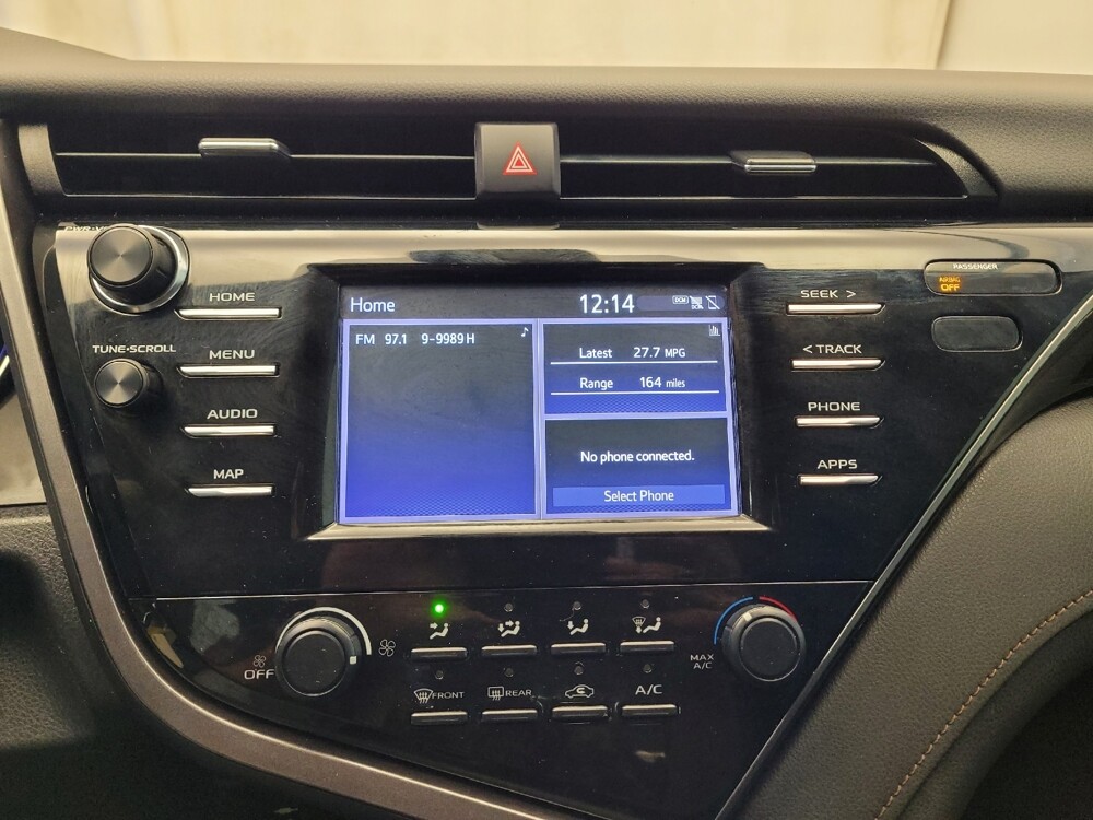 2019 Toyota Camry in Montclair, CA 91763 - 18112566 25