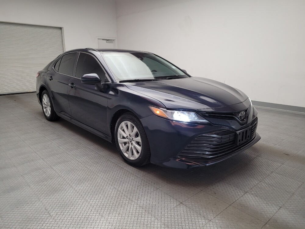 2019 Toyota Camry in Montclair, CA 91763 - 18112566 13