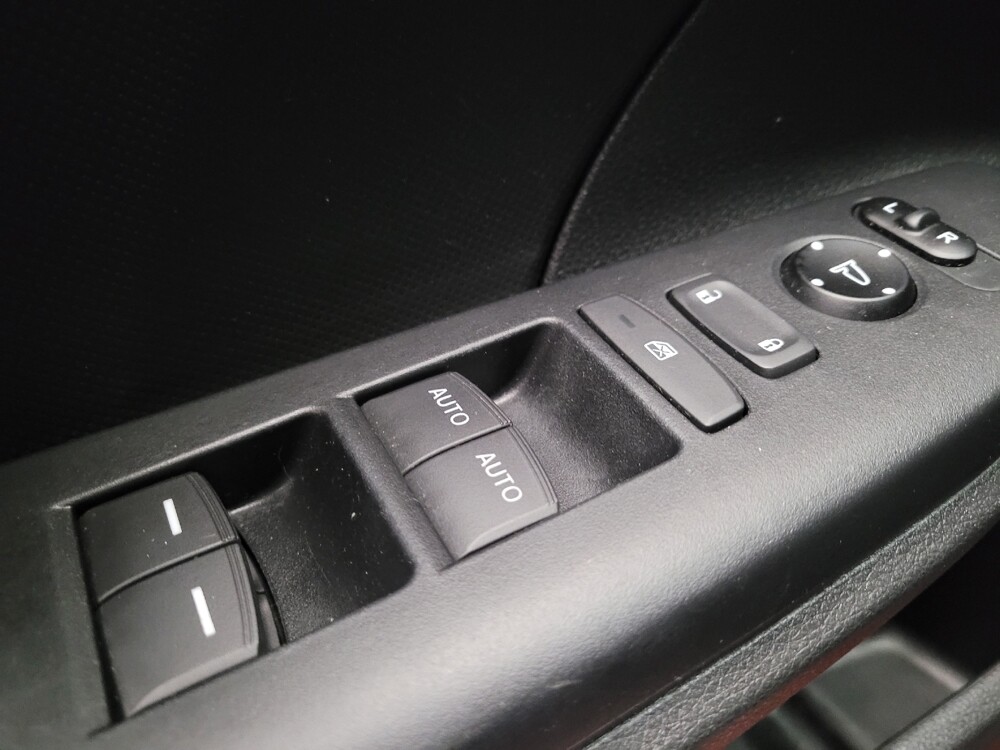 2019 Honda Civic in Riverside, CA 92504 - 18112570 27