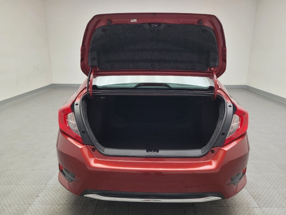 2019 Honda Civic in Riverside, CA 92504 - 18112570 29