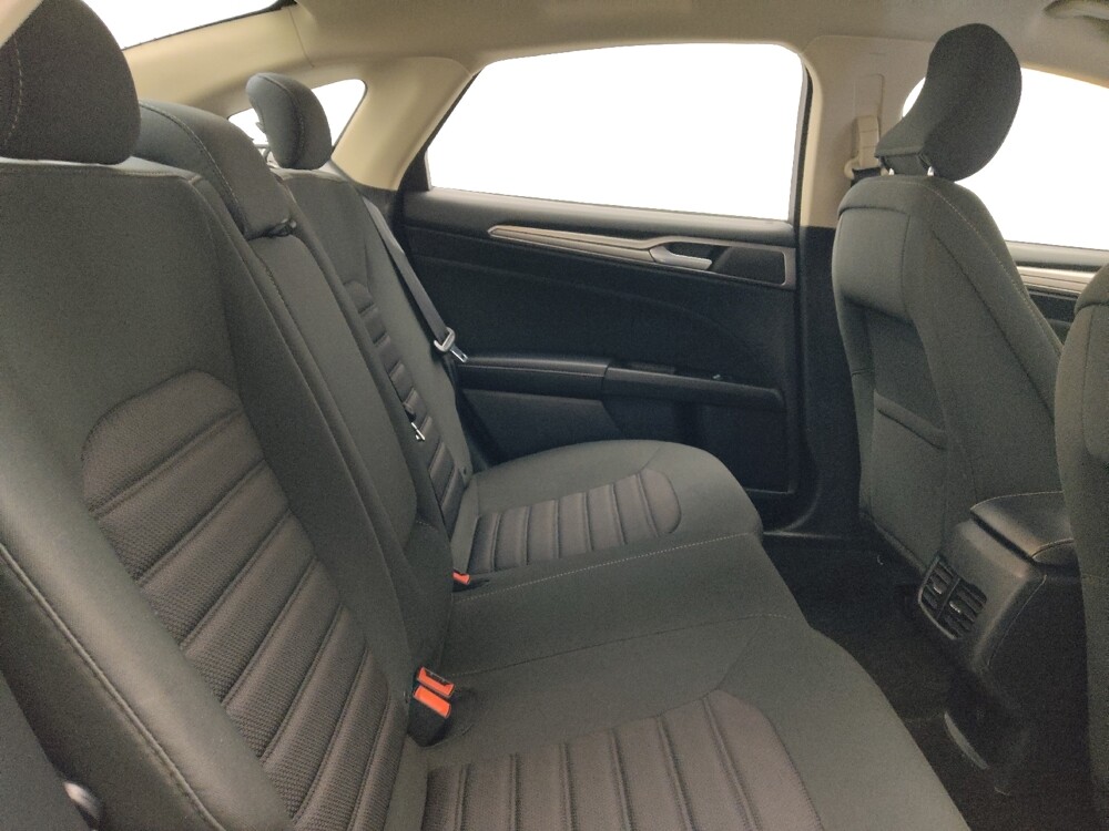 2017 Ford Fusion in Marietta, GA 30062 - 18112573 19