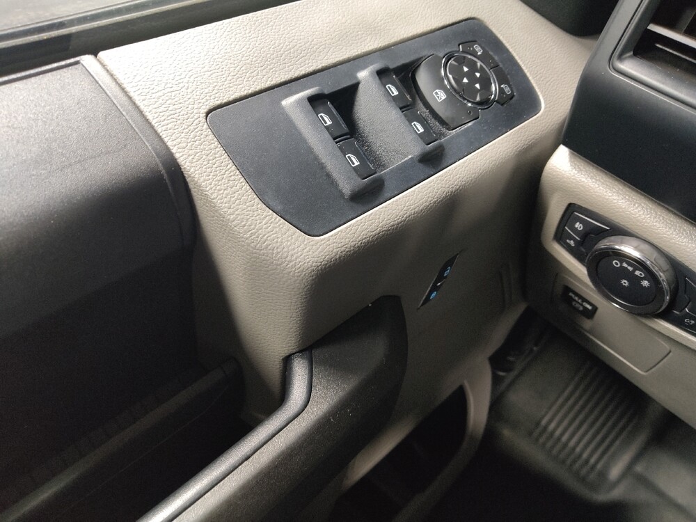 2015 Ford F150 in Birmingham, AL 35215 - 18112578 27