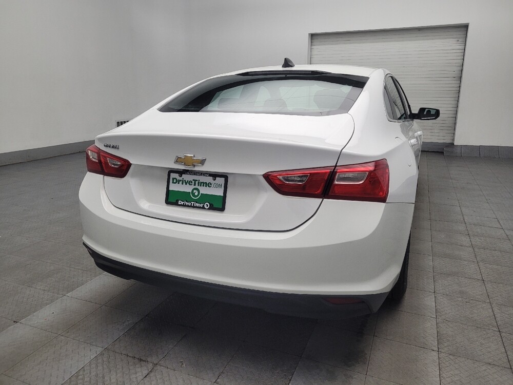 2018 Chevrolet Malibu in Morrow, GA 30260 - 18112584 7