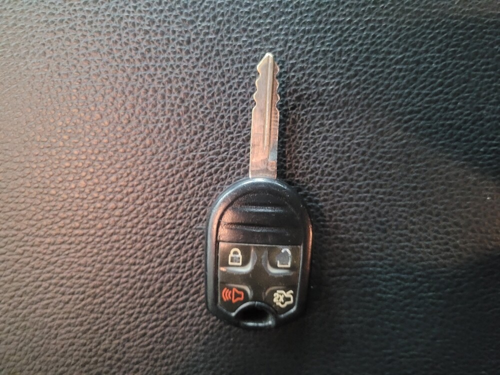 2017 Ford Expedition in Conyers, GA 30094 - 18112587 32