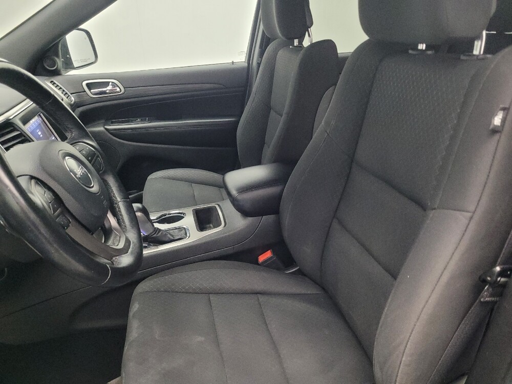 2019 Jeep Grand Cherokee in Union City, GA 30291 - 18112602 17