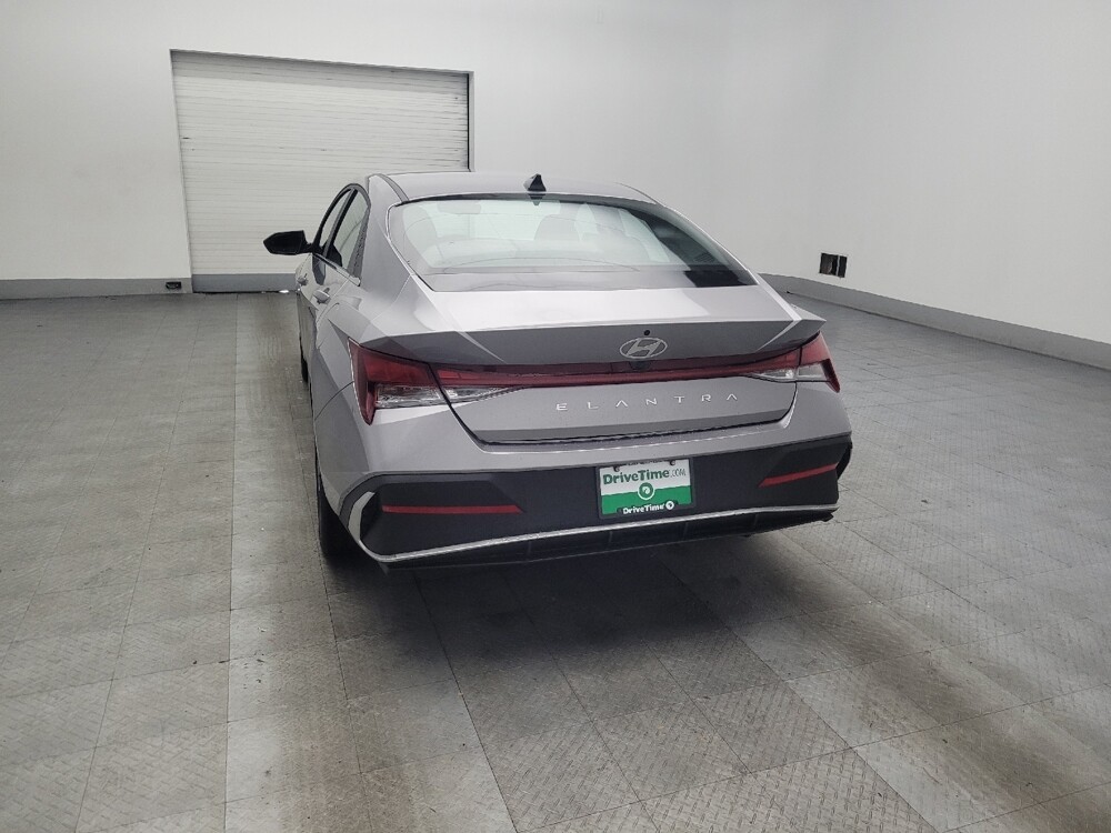 2025 Hyundai Elantra in Union City, GA 30291 - 18112605 6