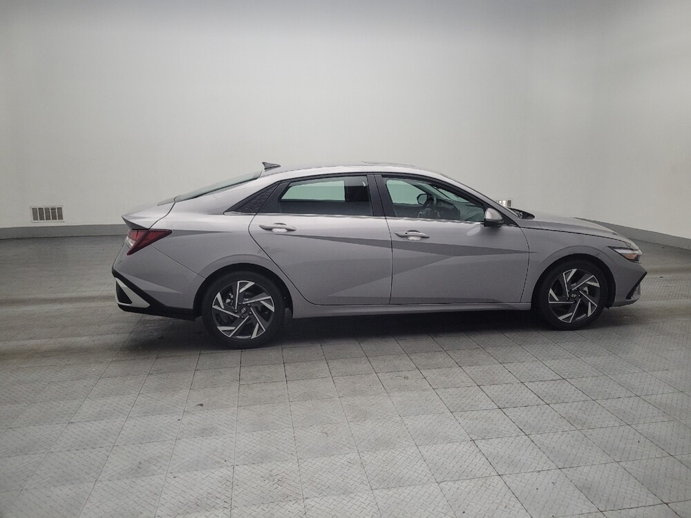 2025 Hyundai Elantra in Union City, GA 30291 - 18112605 10