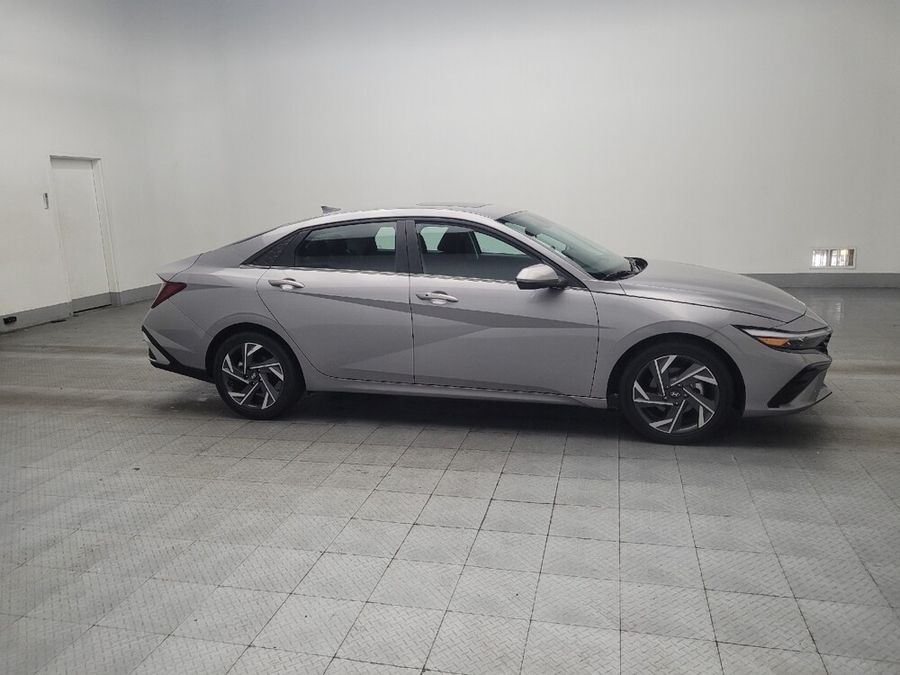 2025 Hyundai Elantra in Union City, GA 30291 - 18112605 11