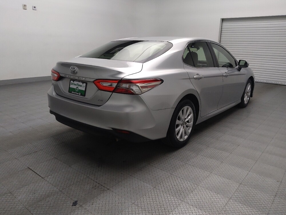 2018 Toyota Camry in Lewisville, TX 75067 - 18112618 9