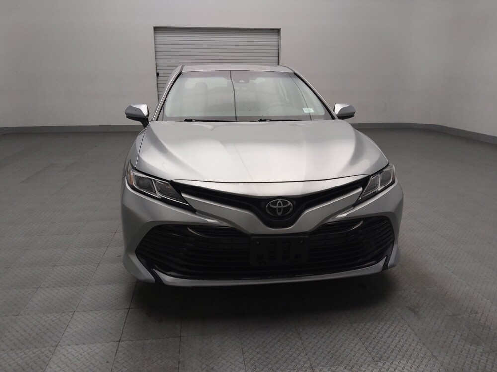 2018 Toyota Camry in Lewisville, TX 75067 - 18112618 14