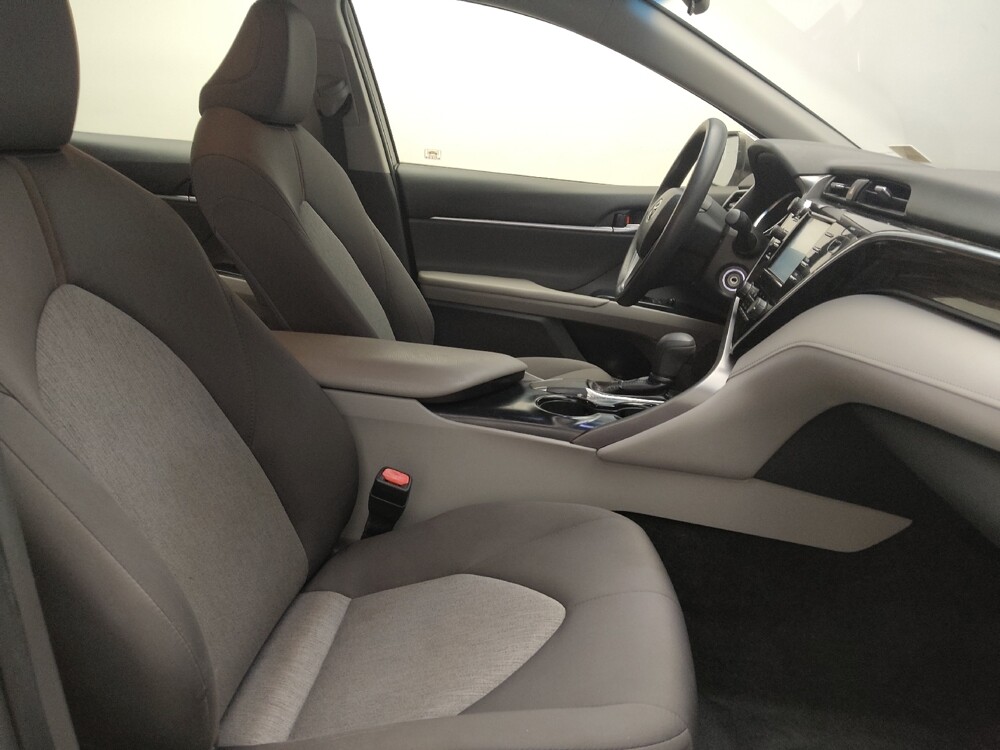 2018 Toyota Camry in Lewisville, TX 75067 - 18112618 21